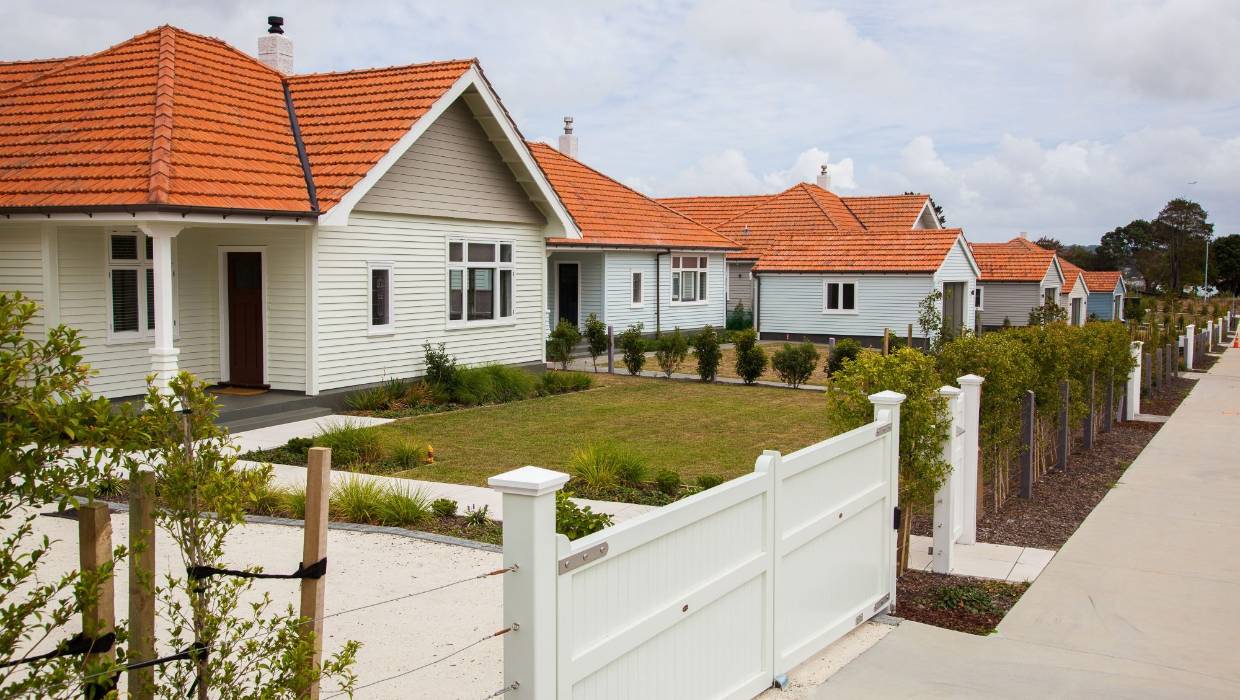 Sunderland and Cochrane Avenues